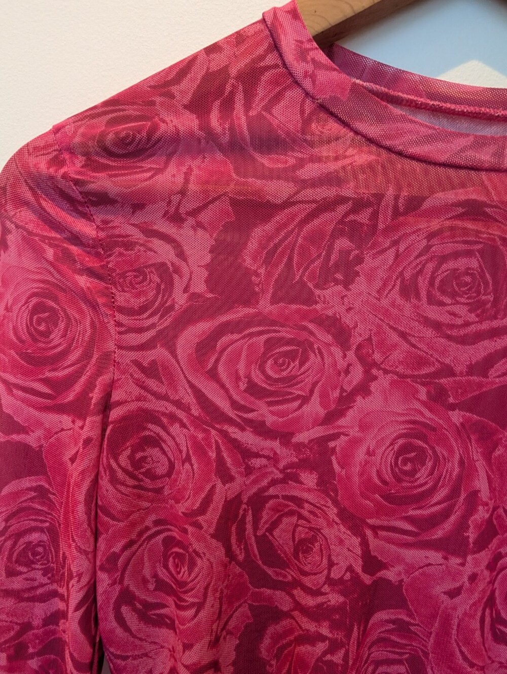Pink Roses Mesh Top - Picture 3 of 3